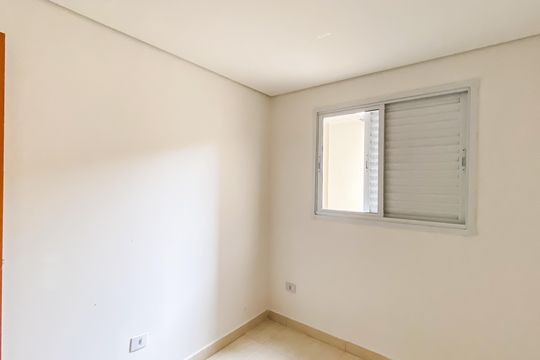 Quarto 1 de apartamento para alugar com 2 quartos, 43m² em Vila Centenario, São Paulo