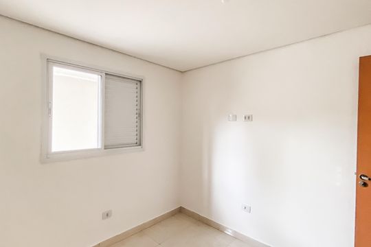 Quarto 2 de apartamento para alugar com 2 quartos, 43m² em Vila Centenario, São Paulo