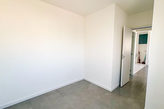 Quarto 2 de apartamento para alugar com 2 quartos, 34m² em Vila Sul Americana, Carapicuíba