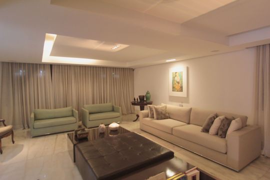 Sala de Estar de casa para alugar com 4 quartos, 600m² em São Luiz, Belo Horizonte