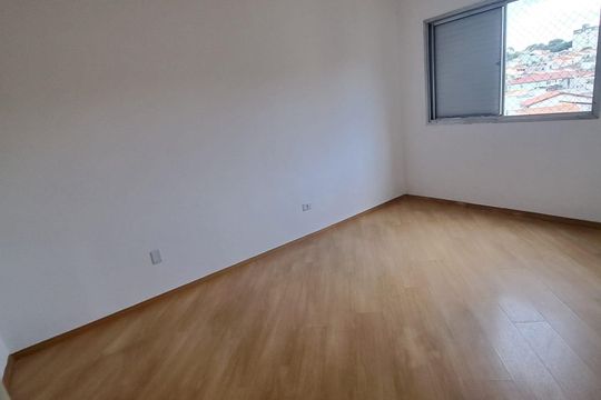 Quarto 2 de apartamento para alugar com 2 quartos, 66m² em Quitaúna, Osasco