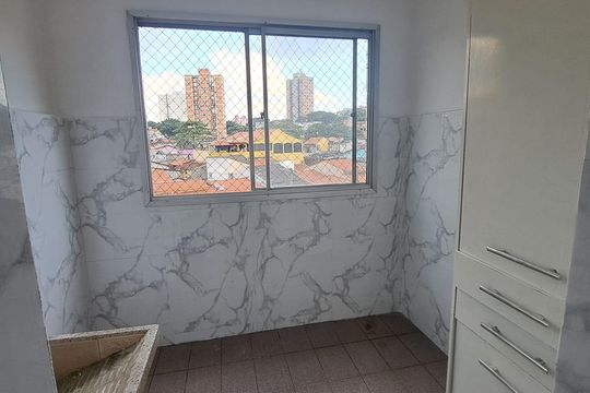 Área de Serviço de apartamento para alugar com 2 quartos, 66m² em Quitaúna, Osasco