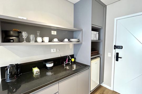 Cozinha de kitnet/studio para alugar com 1 quarto, 29m² em Macedo, Guarulhos