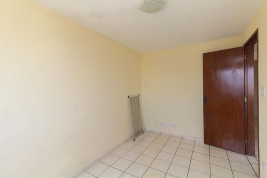 Quarto 2 de apartamento à venda com 3 quartos, 56m² em Guaianases, São Paulo