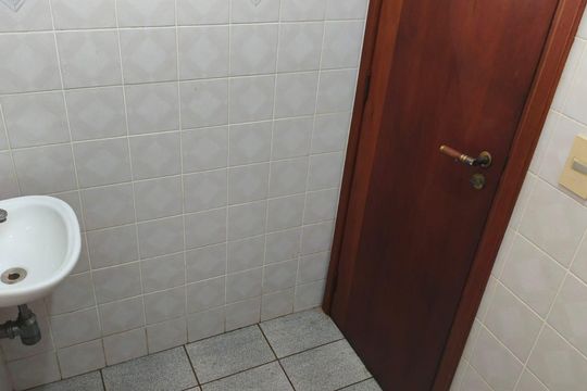 Banheiro de serviço de casa à venda com 3 quartos, 183m² em Jardim Chapadão, Campinas