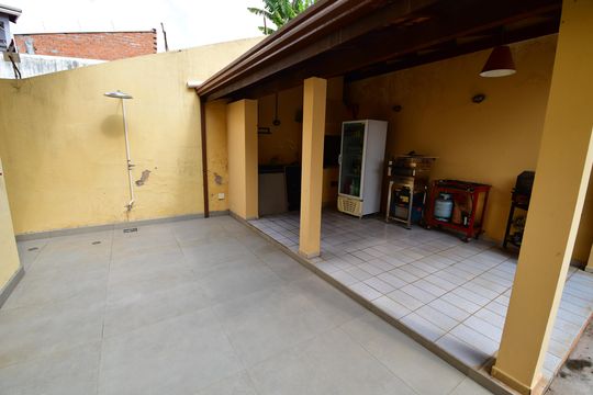 Varanda gourmet de casa à venda com 3 quartos, 183m² em Jardim Chapadão, Campinas