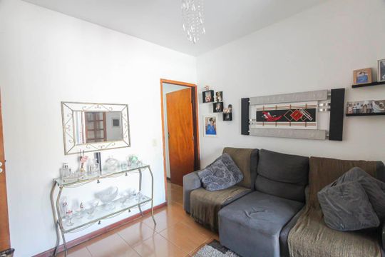 Sala de casa à venda com 3 quartos, 125m² em Vila Primavera, São Paulo