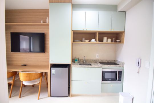 Cozinha de kitnet/studio para alugar com 1 quarto, 27m² em Santo Amaro, São Paulo