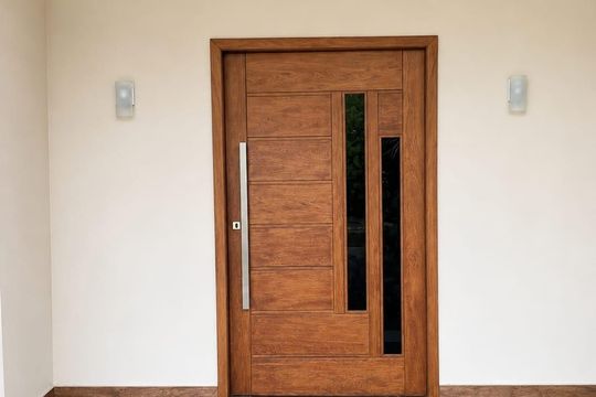 Entrada de casa para alugar com 4 quartos, 192m² em Santa Cruz, Rio de Janeiro