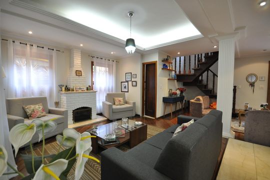Sala de casa de condomínio à venda com 4 quartos, 320m² em Vila Albertina, São Paulo
