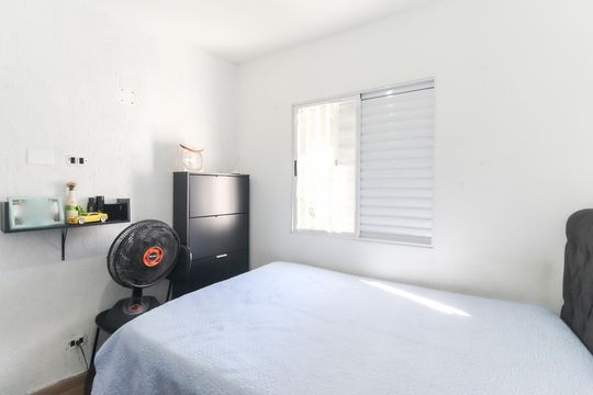 Quarto 2 de casa à venda com 2 quartos, 125m² em Vila Princesa Isabel, São Paulo