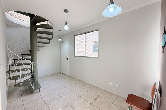 Apartamento à venda com 2 quartos, 98m² em Vila Rami, Jundiaí