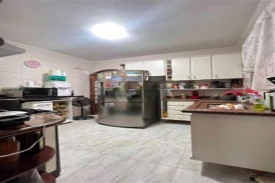 Casa à venda com 3 quartos, 250m² em Vila Paulistana, São Paulo