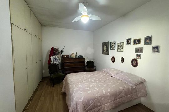 Casa à venda com 4 quartos, 274m² em Jardim Sao Bento, São Paulo