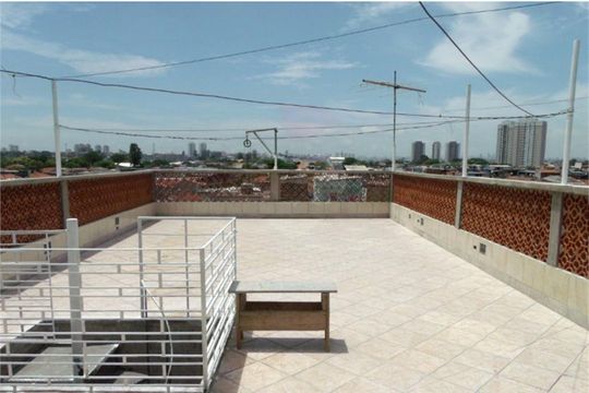 Casa à venda com 4 quartos, 277m² em Jardim Modelo, São Paulo