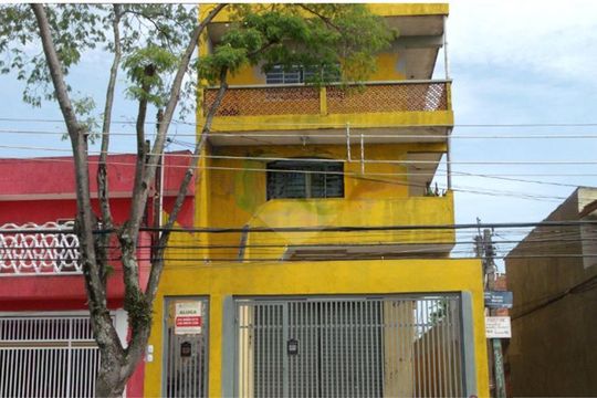 Casa à venda com 4 quartos, 277m² em Jardim Modelo, São Paulo