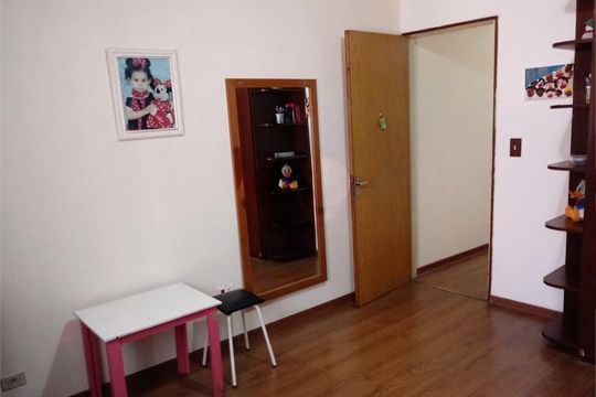 Casa à venda com 3 quartos, 250m² em Vila Francos, São Paulo