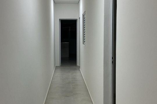 Corredor de kitnet/studio para alugar com 1 quarto, 20m² em Vila Água Funda, São Paulo