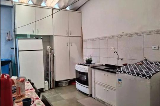 Casa à venda com 3 quartos, 165m² em Parque Peruche, São Paulo