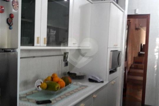 Casa à venda com 3 quartos, 409m² em Vila Albertina, São Paulo