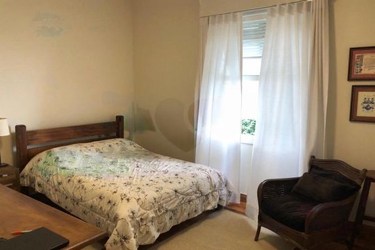 Casa à venda com 5 quartos, 220m² em Pacaembu, São Paulo