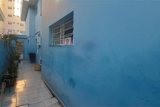 Casa à venda com 4 quartos, 193m² em Jardim São Paulo, São Paulo