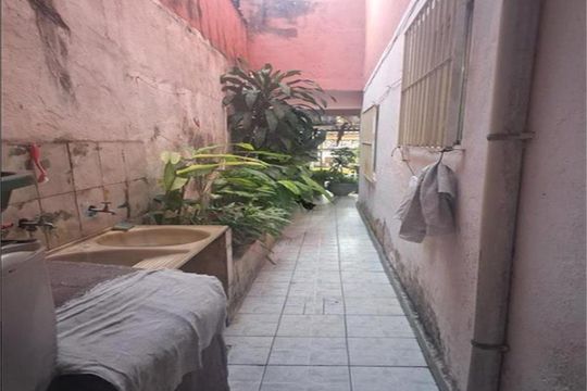 Casa à venda com 4 quartos, 300m² em Jardim Ataliba Leonel, São Paulo