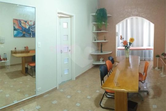 Casa para alugar com 4 quartos, 320m² em Jardim São Paulo, São Paulo