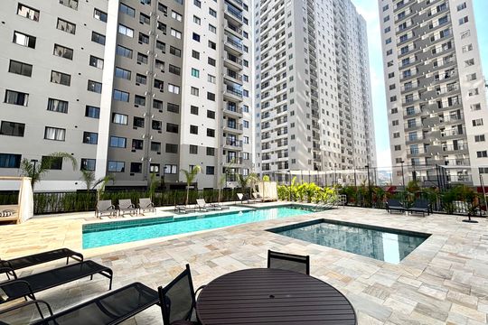 Área comum - Piscina de apartamento para alugar com 2 quartos, 43m² em Vila Campanela, São Paulo