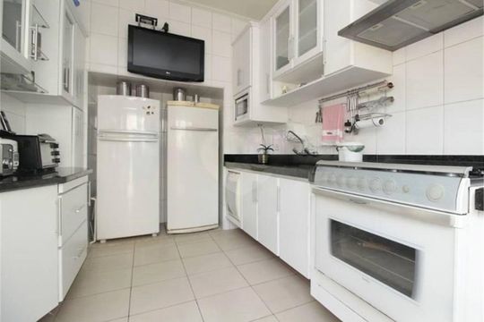 Casa à venda com 4 quartos, 261m² em Jardim São Paulo, São Paulo