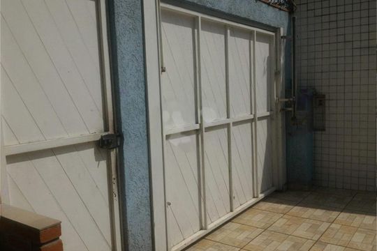 Casa à venda com 2 quartos, 130m² em Jardim Consorcio, São Paulo