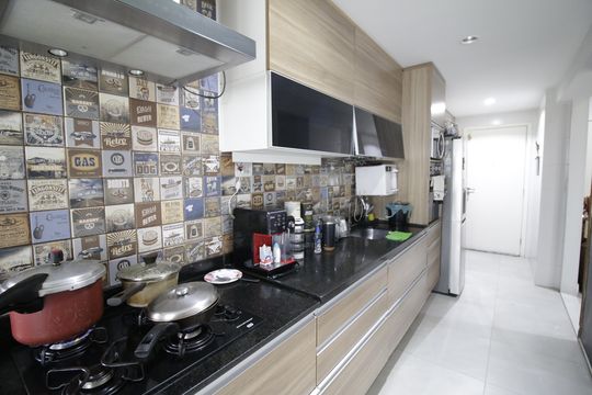 Cozinha de apartamento à venda com 4 quartos, 150m² em Barra Olímpica, Rio de Janeiro