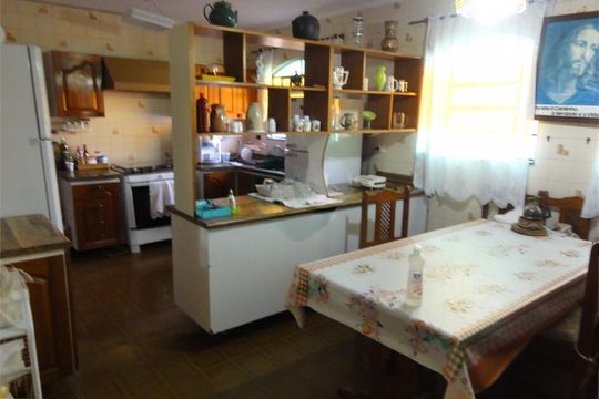 Casa à venda com 3 quartos, 180m² em Horto Florestal, São Paulo