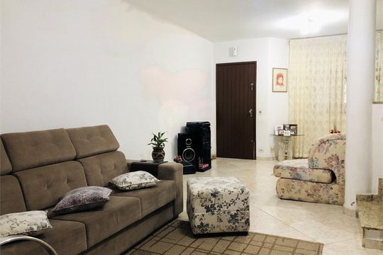 Casa à venda com 3 quartos, 159m² em Vila Irmaos Arnoni, São Paulo