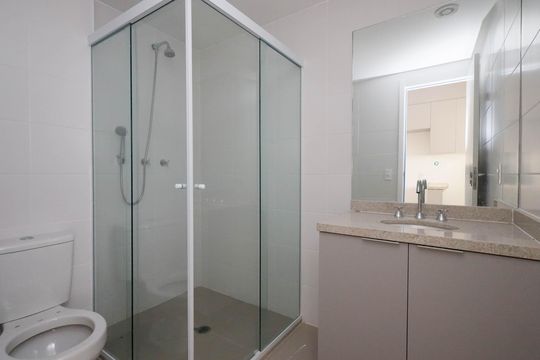 Banheiro  de kitnet/studio para alugar com 1 quarto, 30m² em Tucuruvi, São Paulo