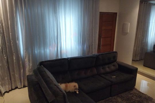 Casa à venda com 3 quartos, 100m² em Jardim Mangalot, São Paulo