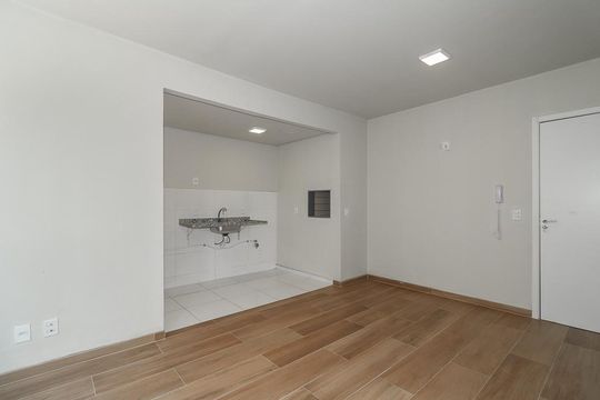 Sala de apartamento à venda com 2 quartos, 50m² em Parque Santa Fé, Porto Alegre