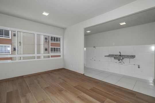 Apartamento à venda com 2 quartos, 50m² em Parque Santa Fé, Porto Alegre
