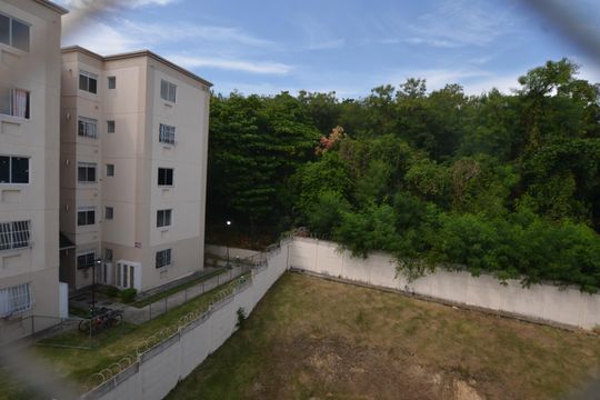 Vista do Quarto 2 de apartamento para alugar com 2 quartos, 44m² em Madureira, Rio de Janeiro