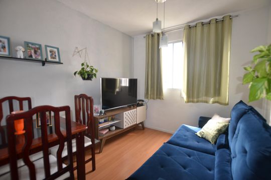 Sala de apartamento para alugar com 2 quartos, 44m² em Madureira, Rio de Janeiro