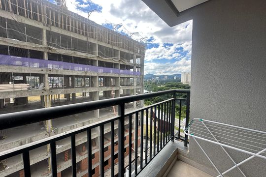 Varanda da Sala de apartamento à venda com 2 quartos, 57m² em Vila Sao Luiz (valparaizo), Barueri