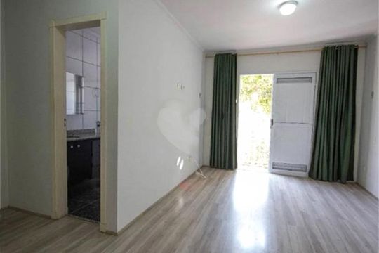 Casa à venda com 3 quartos, 153m² em Vila Aurora (Zona Norte), São Paulo