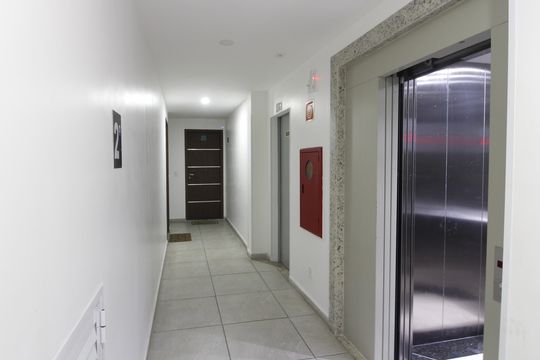 Apartamento para alugar com 2 quartos, 107m² em Vila Nova, Cabo Frio