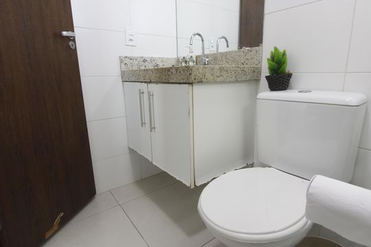 Apartamento para alugar com 2 quartos, 107m² em Vila Nova, Cabo Frio