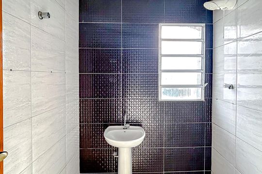 Banheiro de apartamento para alugar com 2 quartos, 45m² em Vila Formosa, São Paulo
