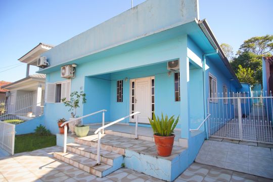Área externa de casa à venda com 4 quartos, 200m² em Rio Branco, Novo Hamburgo