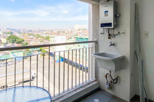 Varanda  de apartamento para alugar com 2 quartos, 50m² em Burgo Paulista, São Paulo
