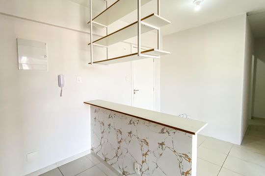 Cozinha  de apartamento para alugar com 2 quartos, 50m² em Burgo Paulista, São Paulo