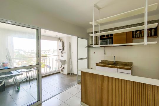 Sala de apartamento para alugar com 2 quartos, 50m² em Burgo Paulista, São Paulo