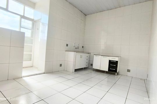 Cozinha de apartamento para alugar com 2 quartos, 75m² em Floresta, Belo Horizonte